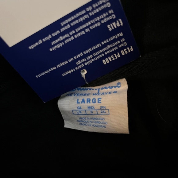 Brand new with tags Champion Super Mario Hoodie - Picture 1 of 3